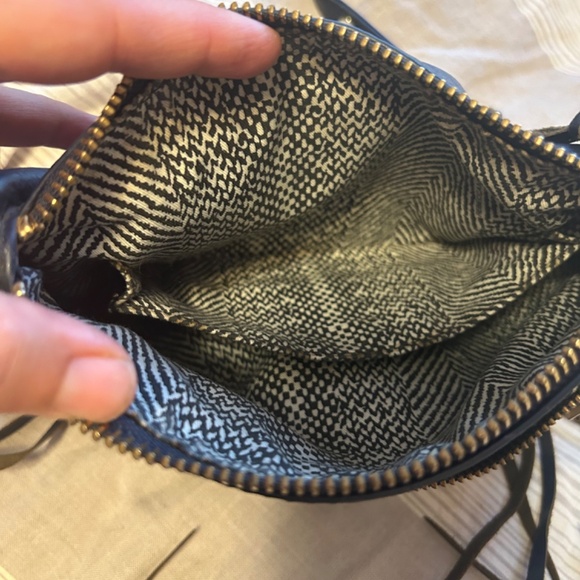 Rebecca Minkoff navy and gold cross body bag - Picture 6 of 8